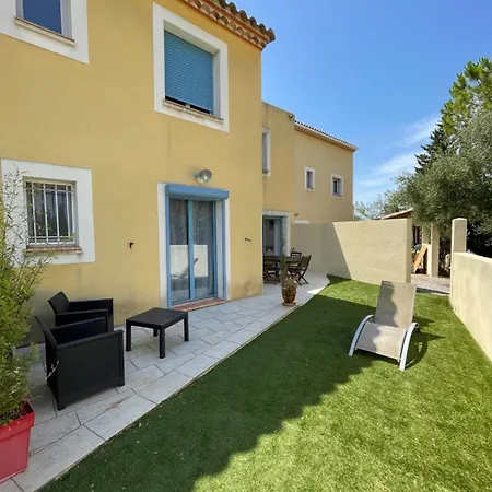 Lägenhet De L'ille, Avec Terrasse Et Parking Prive *